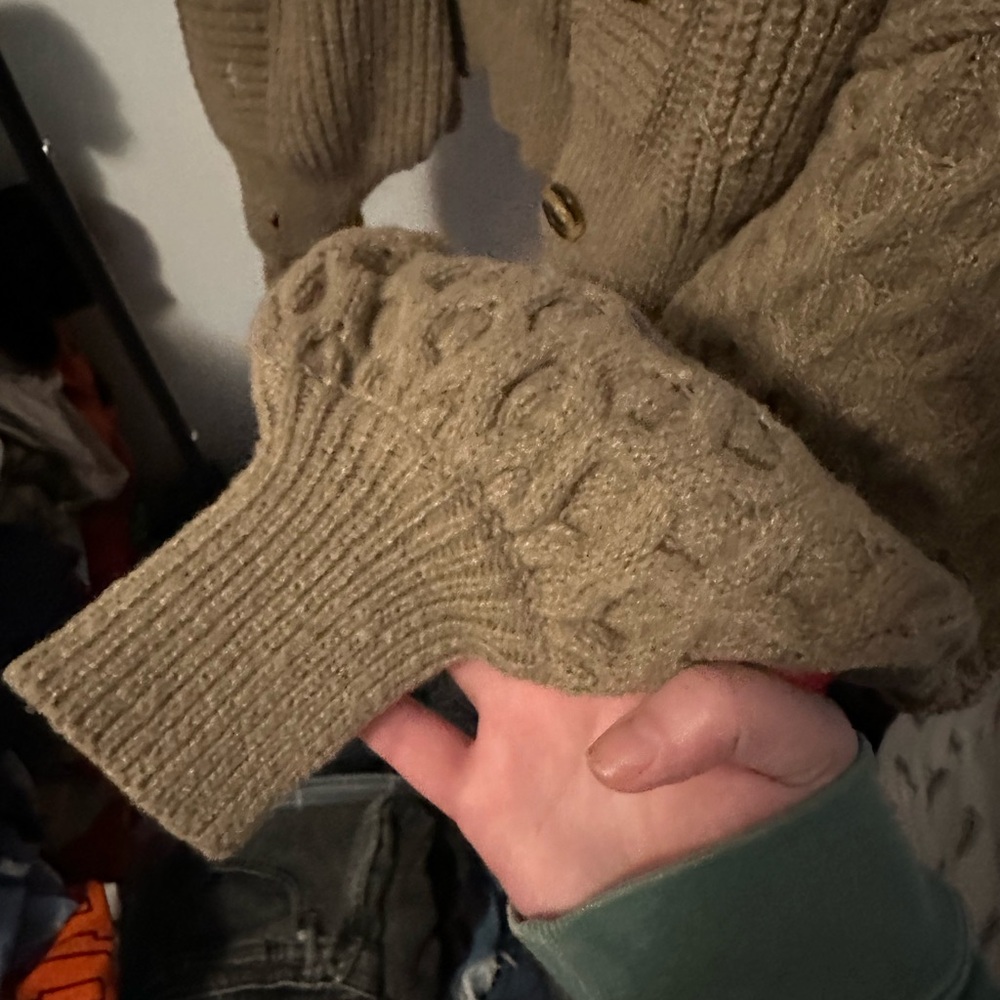 Cropped Tan Sweater - Picture 5 of 6